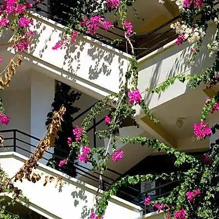 Pataros Hotell